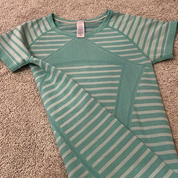 Athleta blue stripe too - Picture 2 of 4